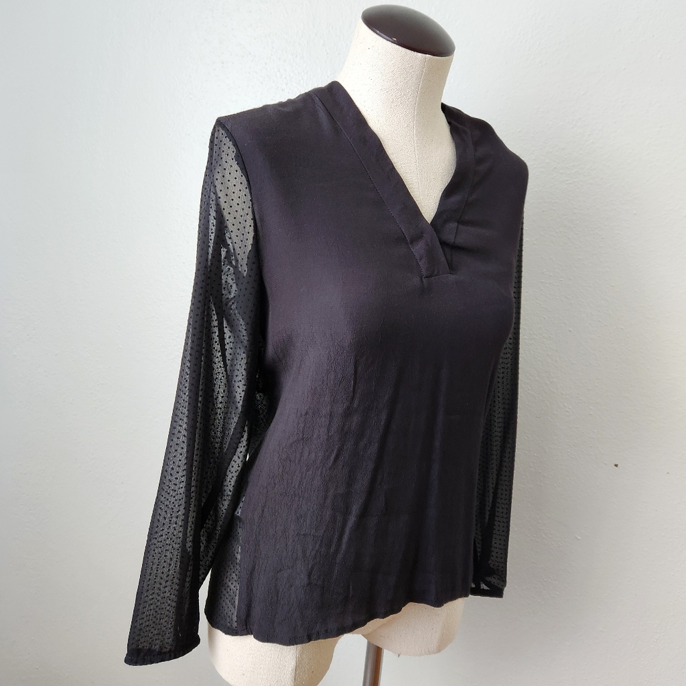 Mango Slip-on V-neckline Long Sleeve Half Sheer Dotted Blouse Size XXS